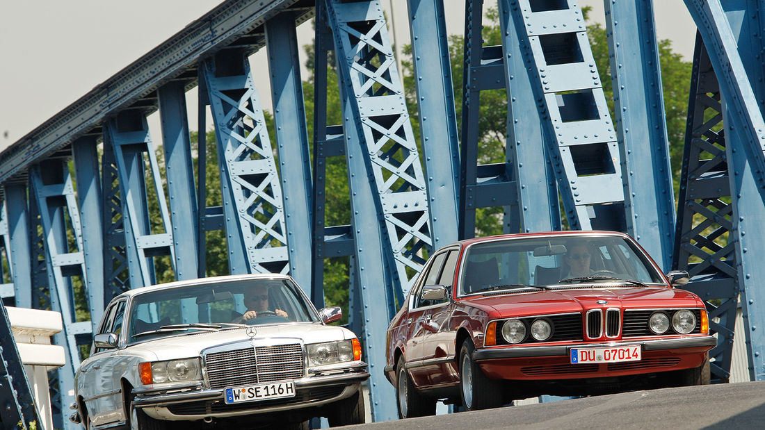 Mercedes Benz 350 SE (W 116) and BMW 730 (E 23): luxury class of the 70s