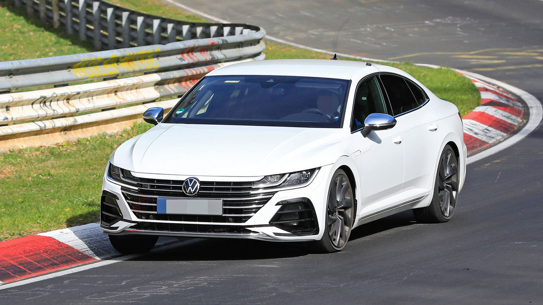 VW Arteon R Erlkönig: With four-cylinder, all-wheel drive and 333 hp